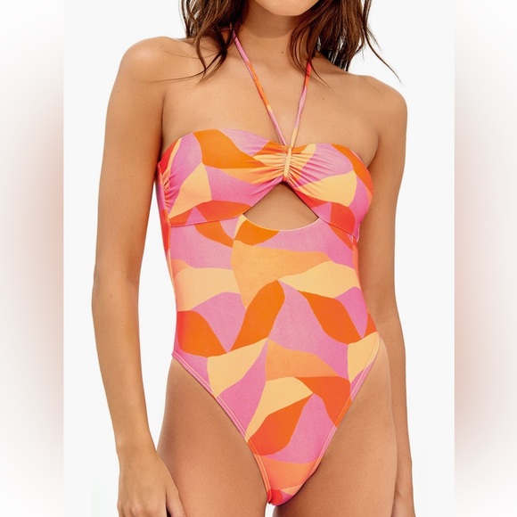 VIX ❤️🔥 MARTINICA POLLY CUTOUT ONE PIECE NWT SIZE SMALL - Picture 2 of 7